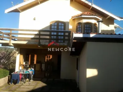 Casa com 3 Quartos à venda, 310m² no J Nova Suíça, Campos do Jordão