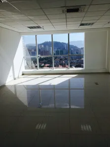 Sala Comercial à venda, 110m² no Boqueirão, Santos