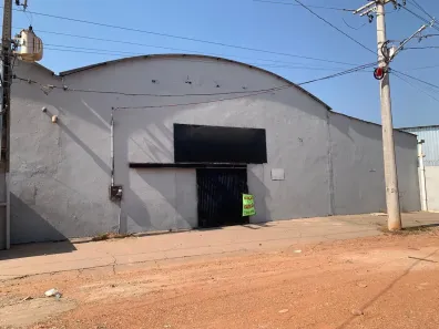 Galpão/Depósito/Armazém com 3 Quartos para alugar, 540m² no Tijucal, Cuiabá