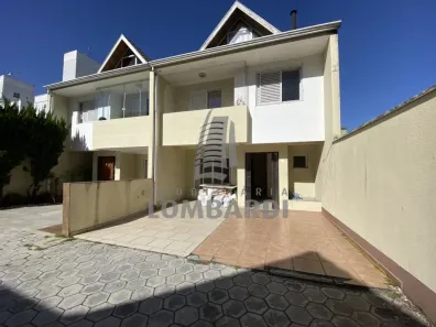 Sobrado com 3 Quartos à venda, 180m² no Portão, Curitiba