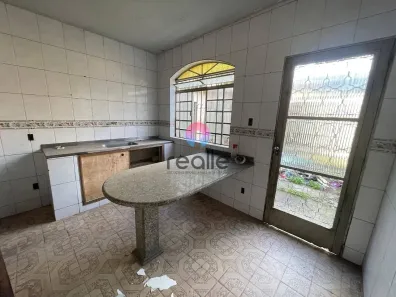 Casa com 2 Quartos para alugar, 50m² no Jardim Alvorada, Belo Horizonte
