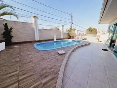 Casa com 5 Quartos à venda, 587m² no Estreito, Florianópolis