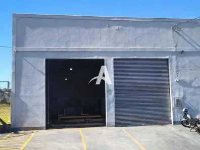 Galpão/Depósito/Armazém para alugar, 300m² no Nossa Senhora das Graças, Uberlândia
