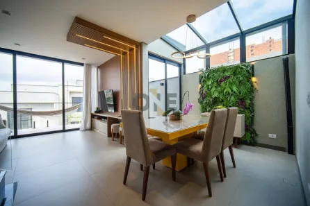 Casa de Condomínio com 3 Quartos para alugar, 156m² no Jardim Semiramis, Cotia