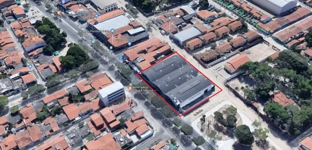 Galpão/Depósito/Armazém para alugar, 2100m² no Prefeito José Walter, Fortaleza
