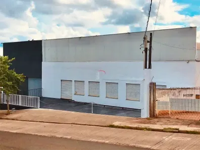 Galpão/Depósito/Armazém para alugar, 360m² no Conjunto Parigot de Souza 1, Londrina