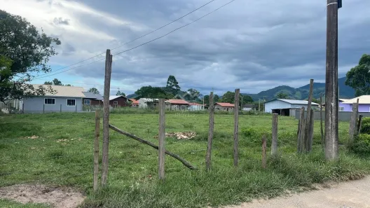 Lote/Terreno à venda, 675m² no Campo Duna, Imbituba