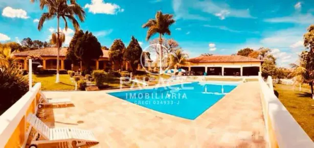 Fazenda/Sítio com 10 Quartos para venda ou aluguel, 1300m² no Vila Zalla, Laranjal Paulista