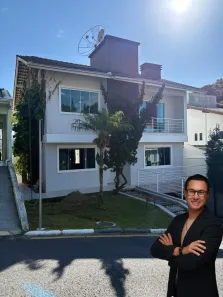 Sobrado com 3 Quartos para alugar, 220m² no Ariribá, Balneário Camboriú