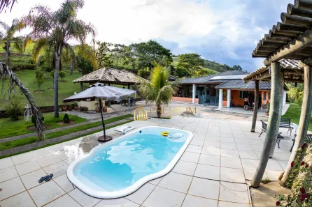 Fazenda/Sítio com 3 Quartos à venda, 34000m² no , Paraibuna