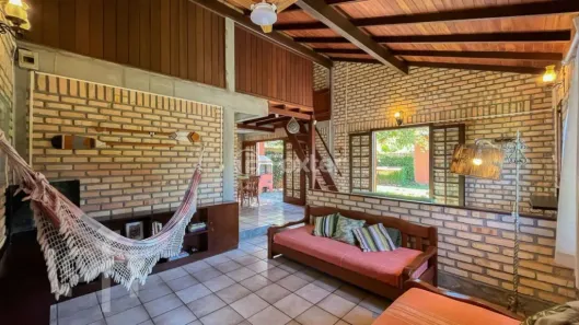 Casa com 3 Quartos à venda, 228m² no Rio Tavares, Florianópolis