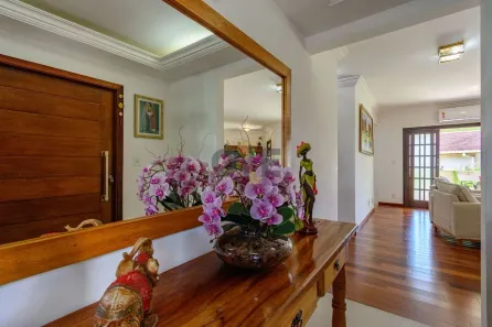 Casa de Condomínio com 4 Quartos à venda, 533m² no Bosque do Vianna, Cotia