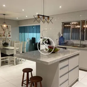 Sobrado com 3 Quartos à venda, 222m² no Dos Casa, São Bernardo do Campo