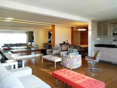 Flat com 2 Quartos para alugar, 107m² no Cidade Monções, São Paulo