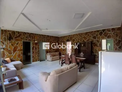 Casa com 7 Quartos à venda, 750m² no Centro, Francisco Sá