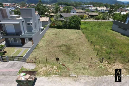 Lote/Terreno à venda, 360m² no Centro, Garopaba