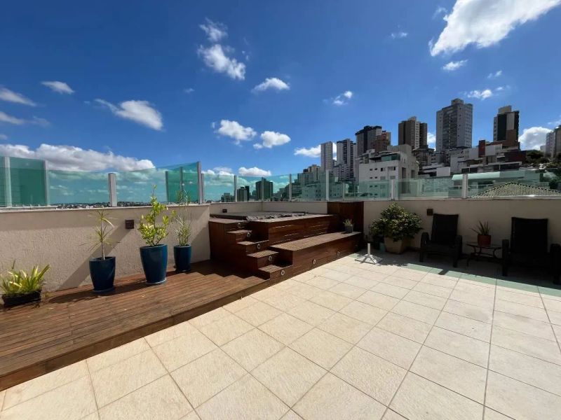 Cobertura com 4 quartos — Buritis, Belo Horizonte