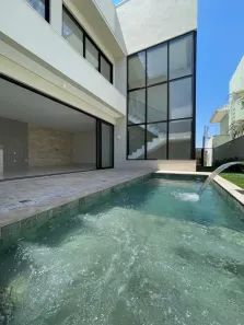 Sobrado com 4 Quartos à venda, 363m² no Ribeirão do Lipa, Cuiabá