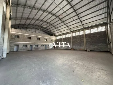 Galpão/Depósito/Armazém para alugar, 750m² no Jardim Presidente Dutra, Guarulhos