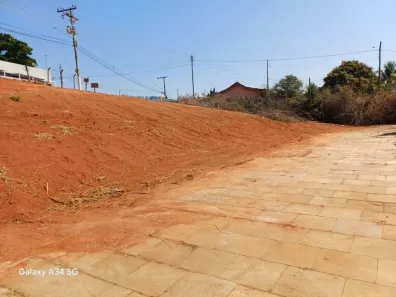 Lote/Terreno à venda, 250m² no Vila Santa Helena, Atibaia