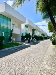 Casa de Condomínio com 3 Quartos à venda, 200m² no Sapiranga-Coité, Fortaleza