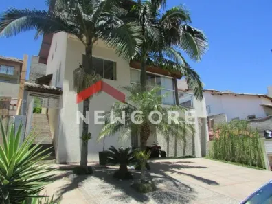 Casa de Condomínio com 3 Quartos à venda, 200m² no Chácaras Roselândia, Cotia