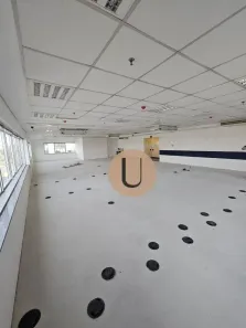 Sala Comercial para alugar, 241m² no Vila Congonhas, São Paulo
