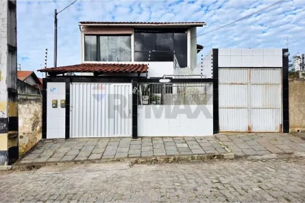 Casa com 4 Quartos à venda, 273m² no Itararé, Campina Grande