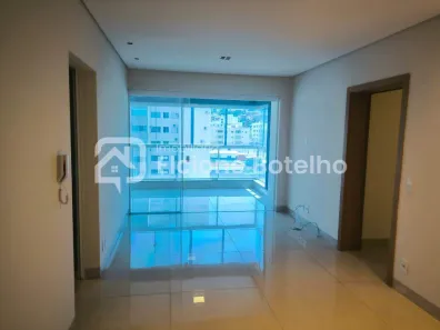 Apartamento com 3 Quartos para alugar, 115m² no Tabajaras, Uberlândia