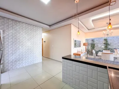 Casa com 3 Quartos à venda, 147m² no Parque Piauí, Teresina