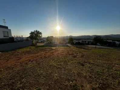 Lote/Terreno à venda, 600m² no Condomínio Residencial Colinas do Paratehy, São José dos Campos