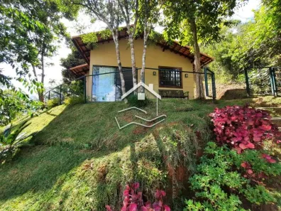 Casa de Condomínio com 3 Quartos à venda, 147m² no Cuiabá, Petrópolis