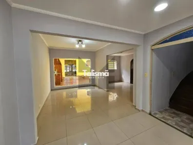 Casa com 3 Quartos à venda, 250m² no Jardim Maria Rosa, Taboão da Serra