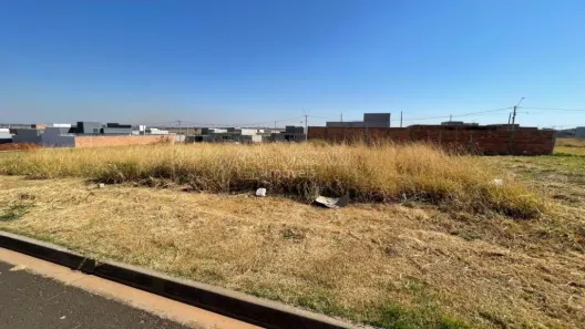 Lote/Terreno à venda, 200m² no Residencial Monte Carlo, Araraquara