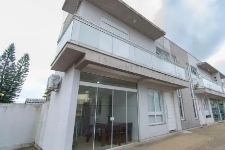 Casa com 2 Quartos à venda, 90m² no Niterói, Canoas