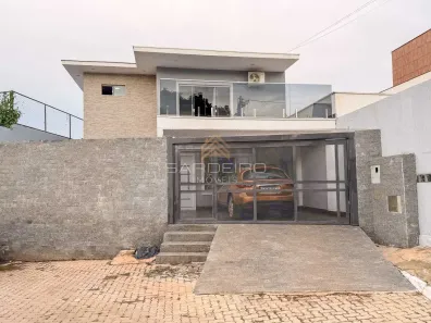Sobrado com 3 Quartos à venda, 260m² no Setor Habitacional Arniqueira, Brasília