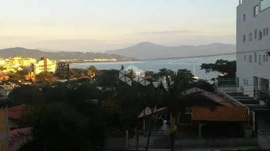 Lote/Terreno à venda, 1469m² no Jurerê, Florianópolis