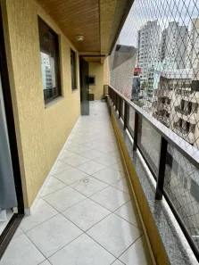 Apartamento com 3 Quartos para alugar, 100m² no , Itapema