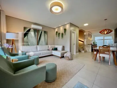 Sobrado com 4 Quartos à venda, 120m² no Capão da Canoa, Capão da Canoa
