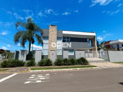 Sobrado com 4 Quartos à venda, 300m² no Marechal Rondon, Canoas