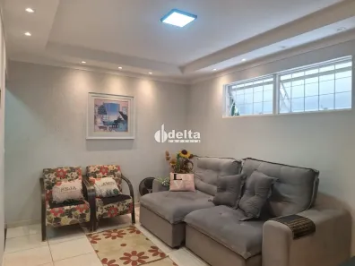 Apartamento com 3 Quartos à venda, 85m² no Tabajaras, Uberlândia