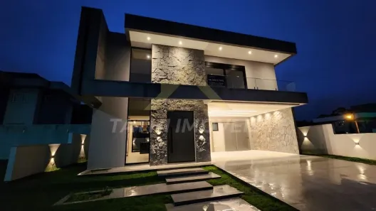Casa com 4 Quartos à venda, 423m² no São João do Rio Vermelho, Florianópolis