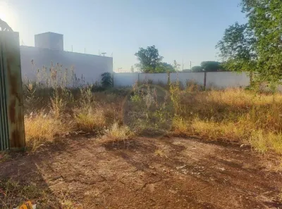 Lote/Terreno à venda, 800m² no Boa Vista, Uberaba