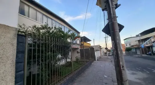 Casa com 3 Quartos à venda, 160m² no Parque Guarani, Juiz de Fora