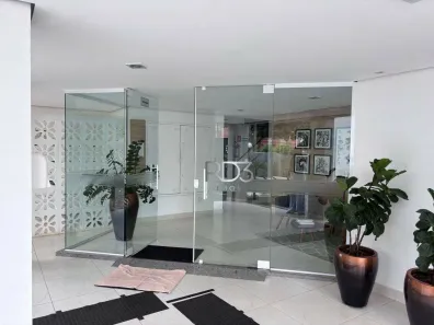 Apartamento com 3 Quartos para alugar, 55m² no Cláudia, Londrina