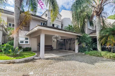Casa de Condomínio com 3 Quartos à venda, 205m² no Pedra Redonda, Porto Alegre