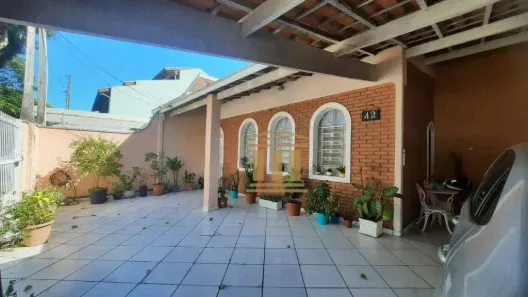 Casa com 3 Quartos à venda, 218m² no Bosque dos Eucaliptos, São José dos Campos