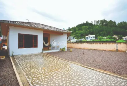Casa com 4 Quartos à venda, 132m² no Camboa, Governador Celso Ramos