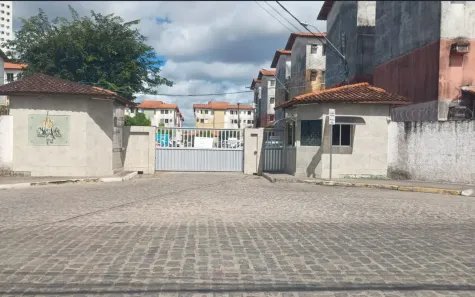 Apartamento com 2 Quartos à venda, 54m² no Antares, Maceió