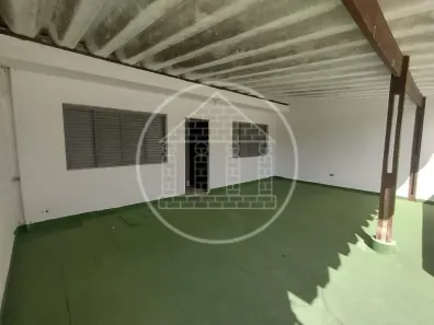 Casa com 2 Quartos à venda, 100m² no Jardim dos Álamos, São Paulo